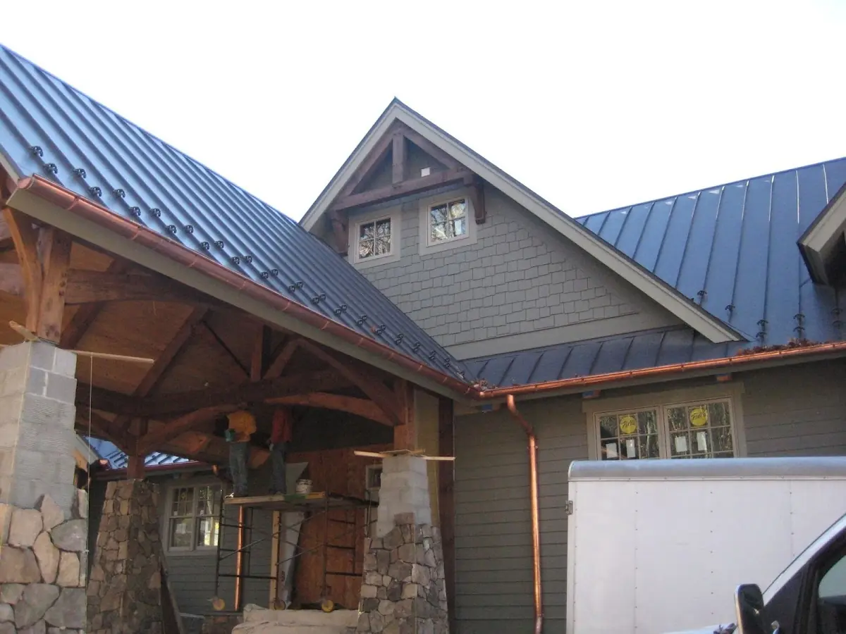 Craftsman Roofing team delivering quality roofing work in Aldens